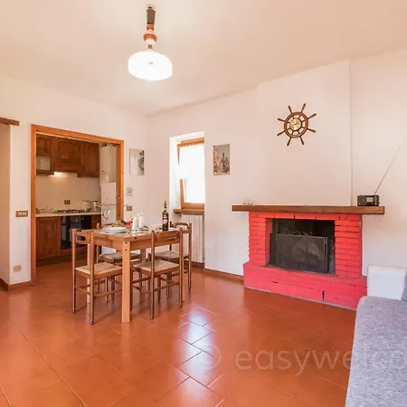 Διαμέρισμα Easy Welcome Ams 102